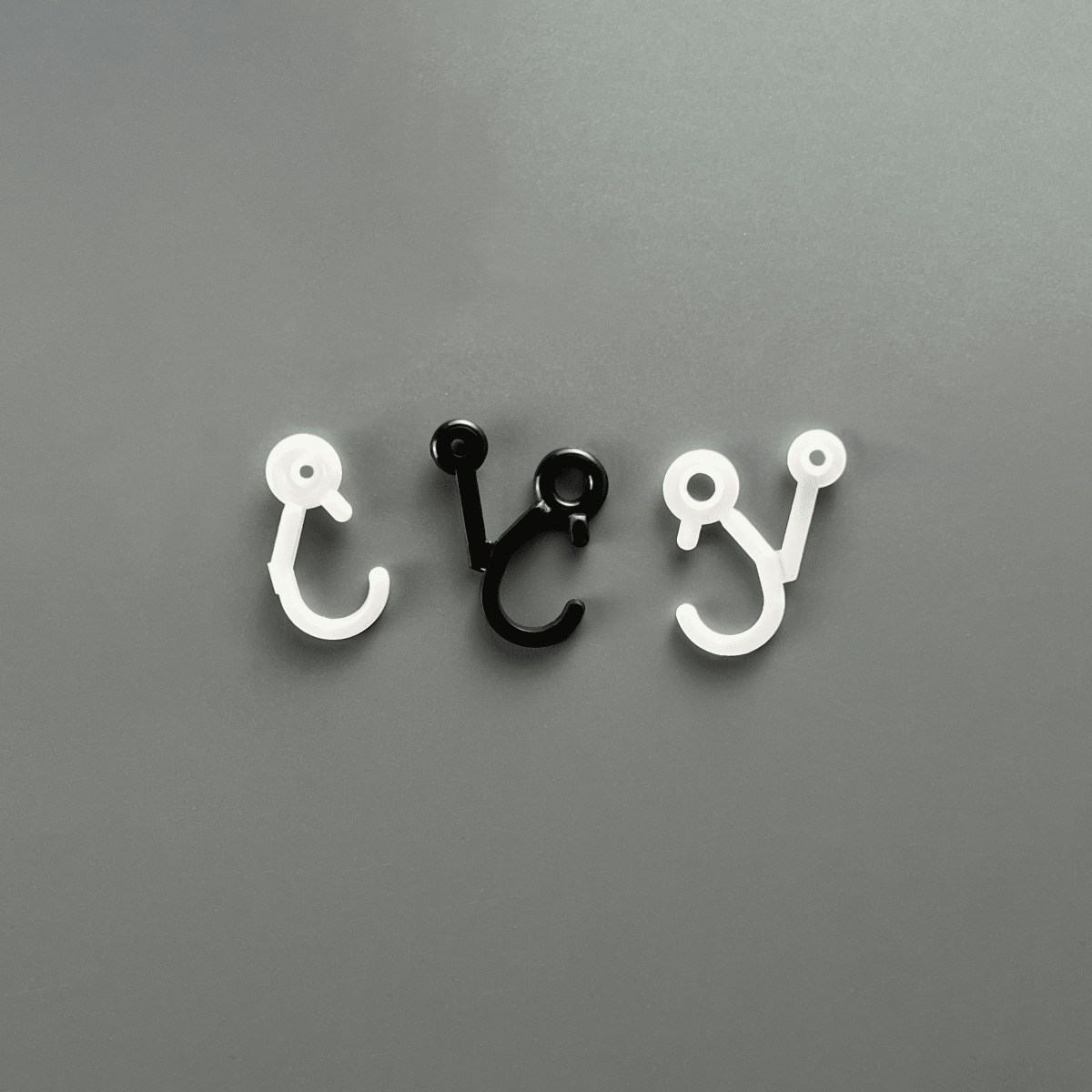 sản xuất móc nhựa